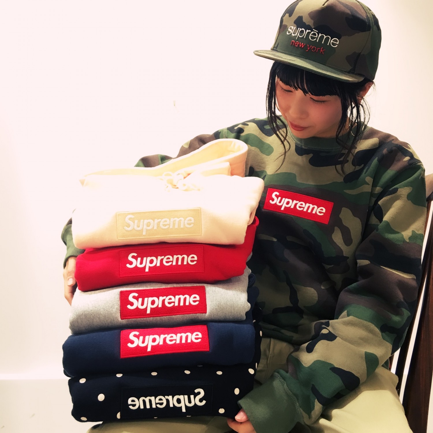 大阪　堀江　SNAP　スナップ　メメモリ　MEMEMORI meme mori　ストリート　SUPREME　FCRB　VISVIM　PABLO　KANYE WEST　APE　undercover　nike　comme des garcons　BOX LOGO　ボックスロゴ　シュプリーム　買取　心斎橋